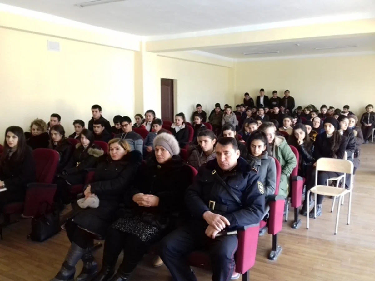 Zaqatala rayonu Aşağı Tala 3 saylı tam orta məktəbində “Milli kimlik və dəyərlərimiz” adlı tədbir keçirilib