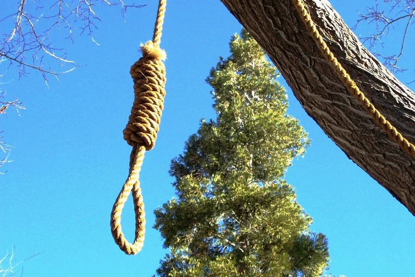 Biləsuvarda 3 uşaq anası intihar edib - YENİLƏNİB