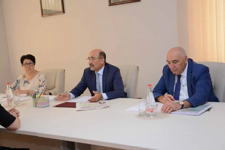 Əbülfəs Qarayev  Zaqatalada vətəndaşları qəbul edib