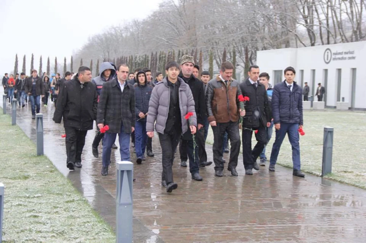 ​Gənclər Quba Soyqırımı Memorial Kompleksinə yürüş edib - FOTO