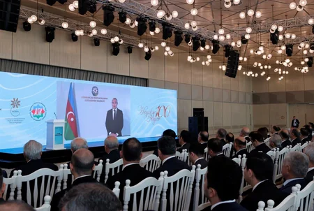 Bakıda Ulu Öndər Heydər Əliyevin 100 illik yubileyinə həsr olunmuş konfrans keçirilib