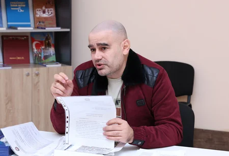İqtisadiyyat nazirinin müavini Qobustanda vətəndaşları qəbul edib