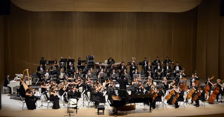 Tekfen Filarmoniya Orkestri Bakıda “100 il” adlı konsert proqramı ilə çıxış edib