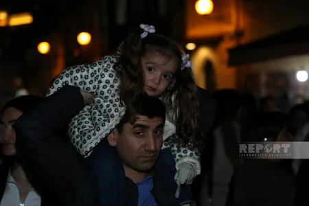 İçərişəhərdə təntənəli bayram tonqalı qalanıb