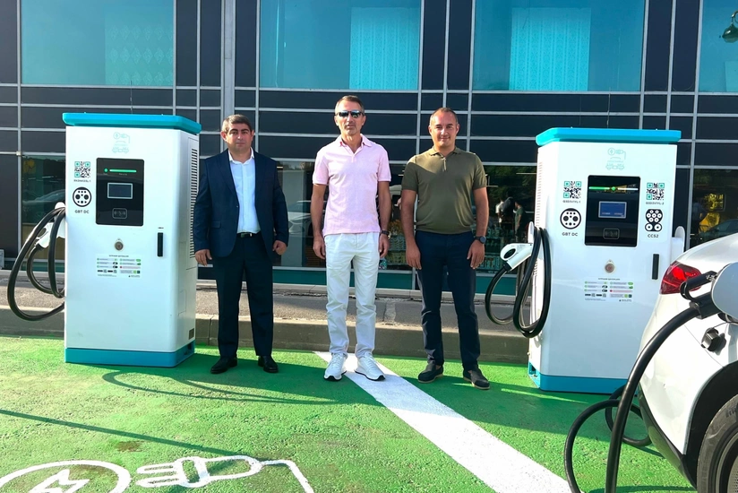 CarsCharge ilə RAHAT və BOLMART supermarket şəbəkələri əməkdaşlığa başlayıb