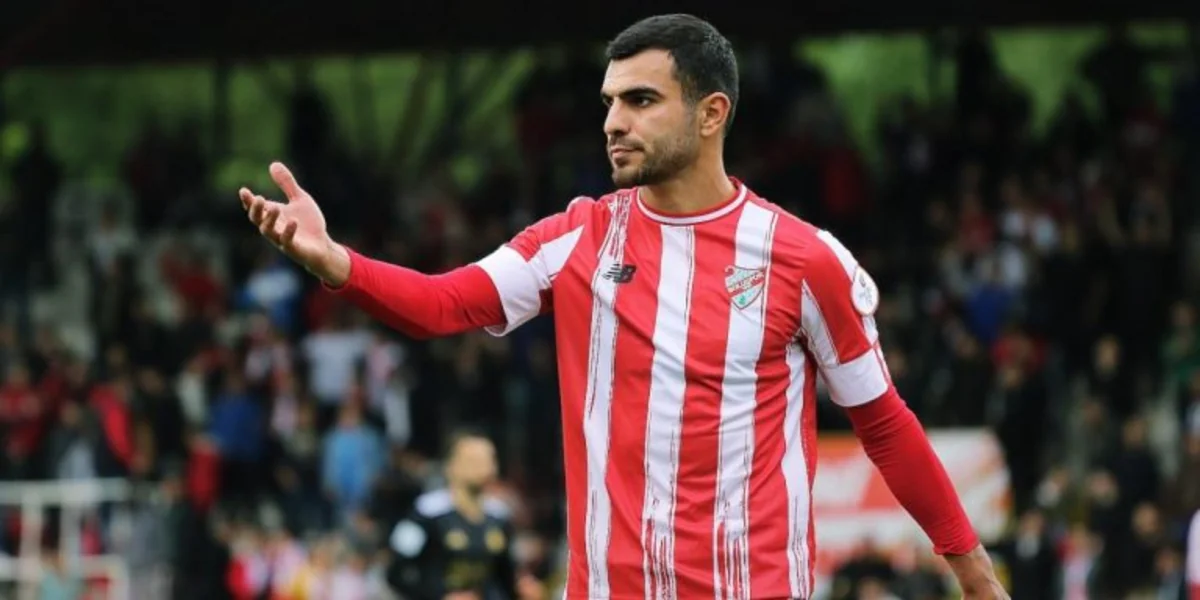 Albaniya klubu ilə razılığa gələn azərbaycanlı futbolçunun sənədlərində problem yaranıb