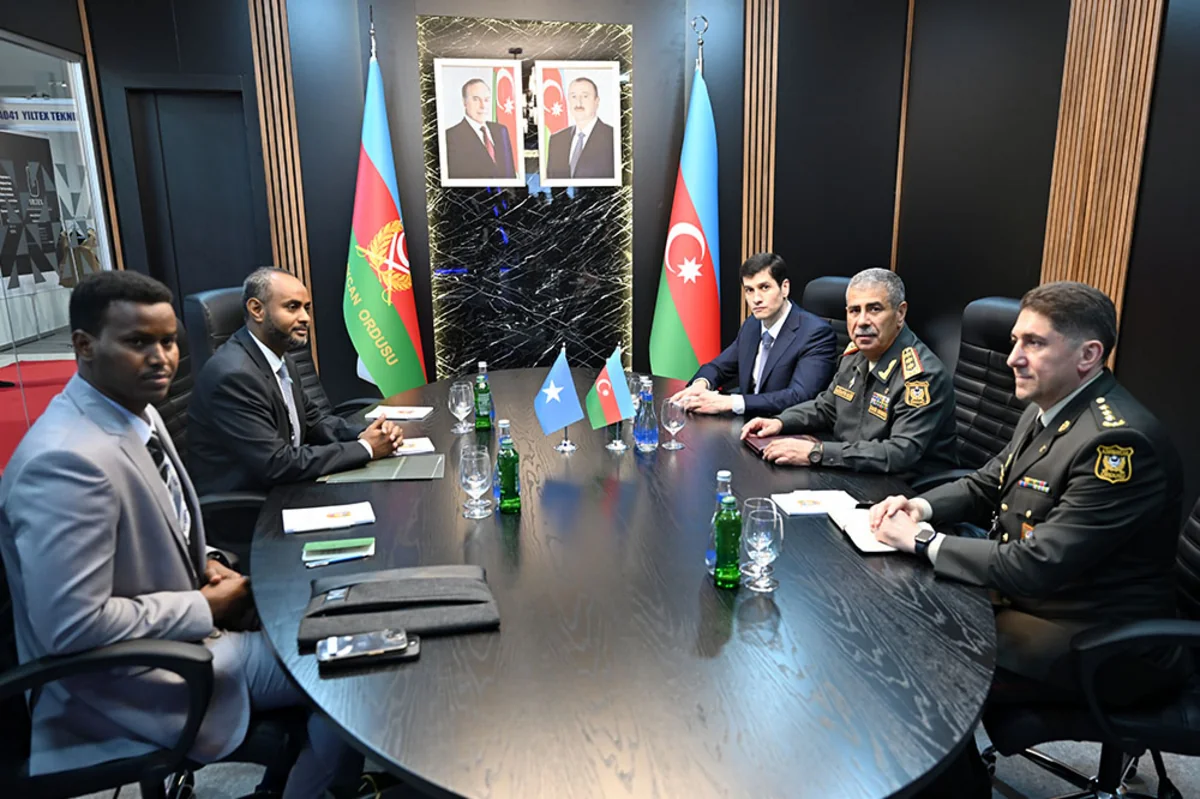 Azerbaijan and Somalia discuss military cooperation