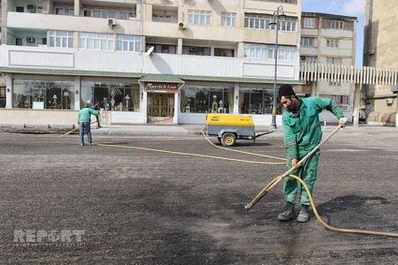 Bakının təmirə dayanmış yolları - FOTOREPORTAJ