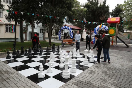 Bakıda növbəti abad həyət istifadəyə verilib