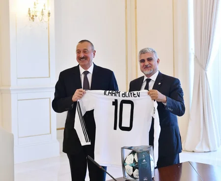 Prezident İlham Əliyev “Qarabağ” klubunun heyətini qəbul edib - ƏLAVƏ OLUNUB