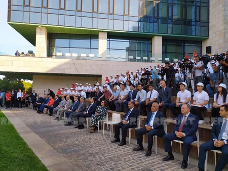 Respublika fənn olimpiadalarının qalibləri mükafatlandırılıb