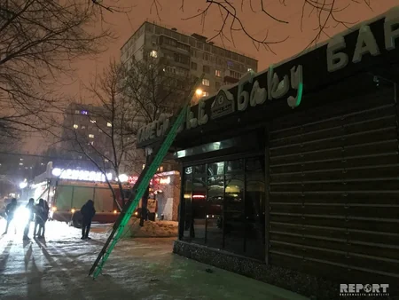 Moskvada azərbaycanlı iş adamına məxsus Starıy Baku kafesi yanıb - VİDEO