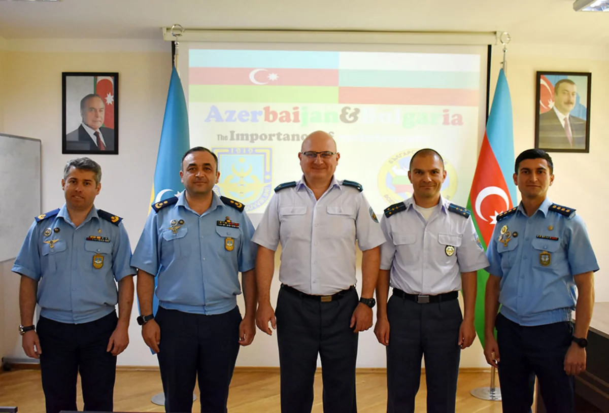 Azerbaijani and Bulgarian Air Force experts hold meeting