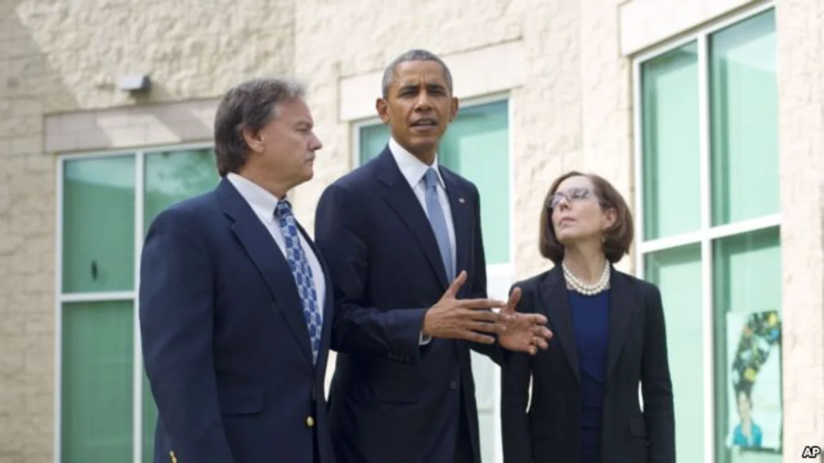 Obama qətlə yetirilən 8 tələbənin ailə üzvləri ilə görüşüb
