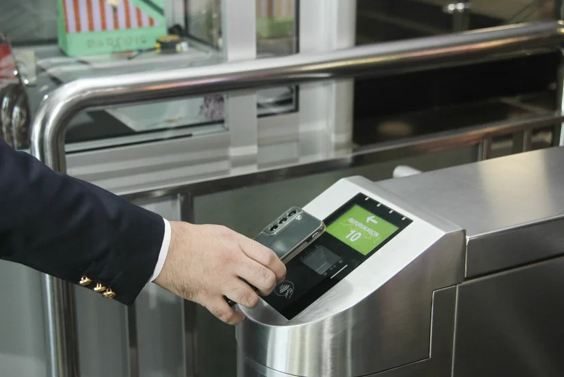 Bakı metrosunda QR bilet istifadəçilərinin sayı 2 milyona yaxınlaşıb