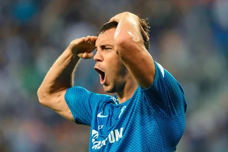 Zenit vaxtından əvvəl Rusiya çempionu olub