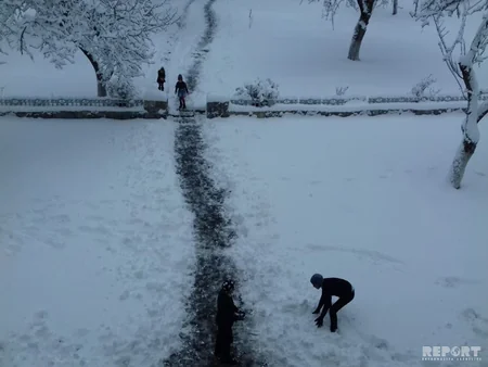 Qax rayonuna ilk qar yağıb - FOTOREPORTAJ