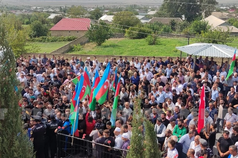 Шехид Нихат Гасымов похоронен в Шеки