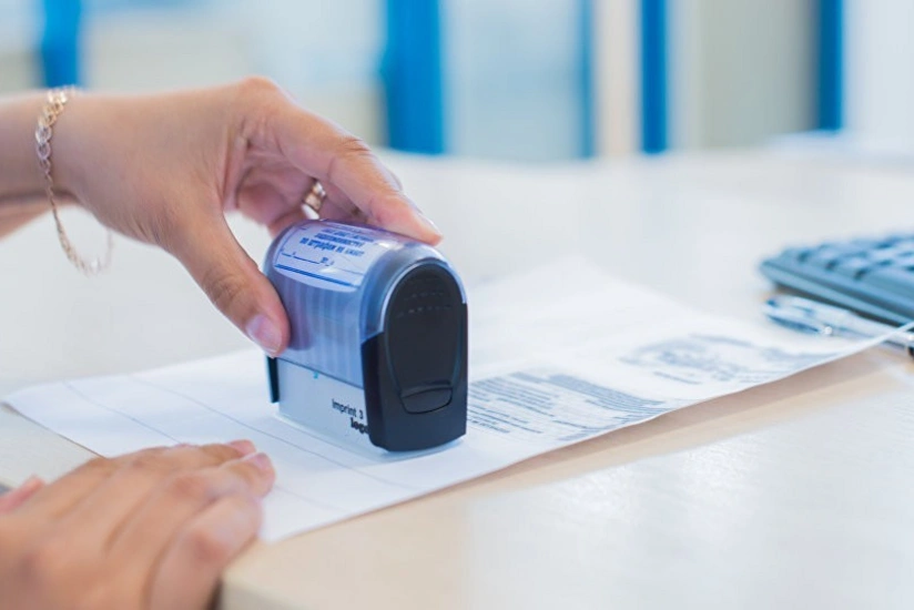 Bələdiyyə sədri möhür və ştampı yas mərasimində itirib