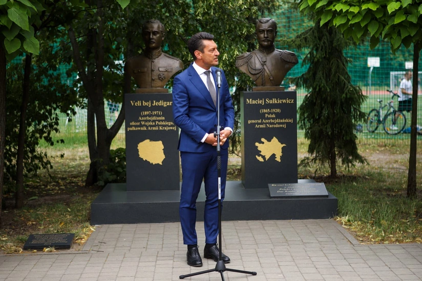 Polşada Silahlı Qüvvələr Günü münsibətilə Sulkeviç və Yadigarovun xatirələri yad edilib