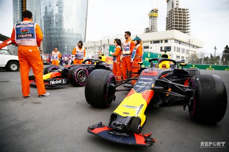 “Formula 1” üzrə Azərbaycan Qran-prisində iki qəza baş verib - FOTO
