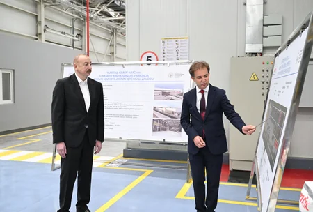 Prezident İlham Əliyev Sumqayıt Kimya Sənaye Parkında bir sıra müəssisələrin açılışını edib