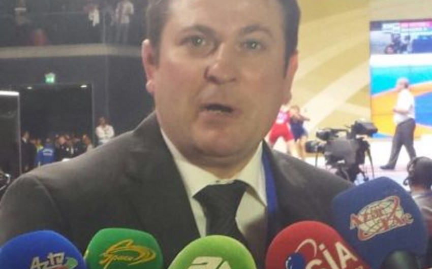 ​Selvesteri Antonio: Az qalıram meydana çıxaraq görüşləri özüm idarə edim