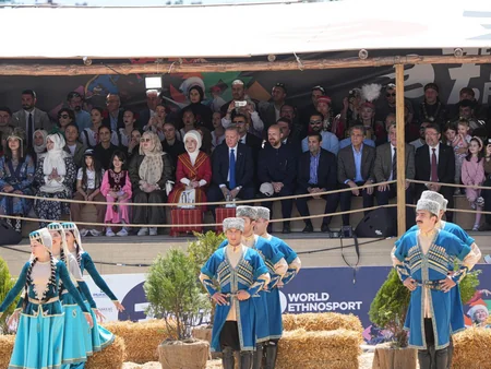Turkish President watches performance featuring Karabakh horses