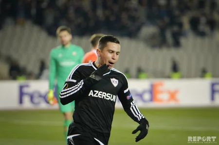 Qarabagın Fiorentina ilə başabaş mübarizəsi - FOTOREPORTAJ