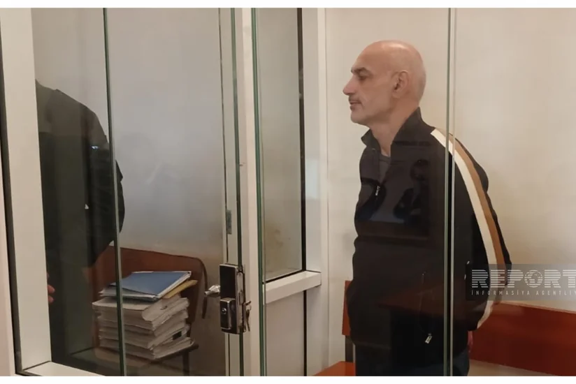 Hacı Məmmədovun bandası ilə adı hallanan şəxsin məhkəməsi başlayıb