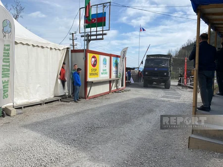 Bu gün Xankəndi-Laçın yolunda sülhməramlıların 78 avtomobili maneəsiz keçib - YENİLƏNİB-5