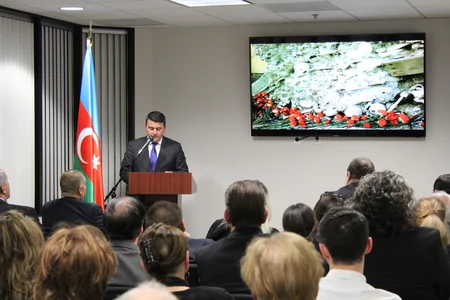 31 Mart - Azərbaycanlıların Soyqırımı Günü Los-Ancelesdə anılıb