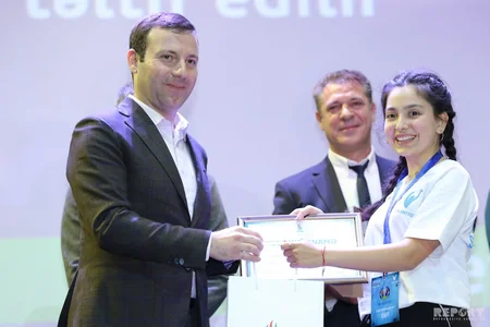 Avro-2020 könüllüləri üçün xüsusi gecə təşkil olunub - FOTO