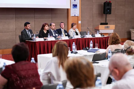Məktəbdaxili qiymətləndirmə mövzusunda seminar keçirilir