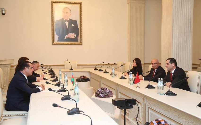 Türkiyənin Azərbaycandakı səfiri Gəncəyə səfər edib