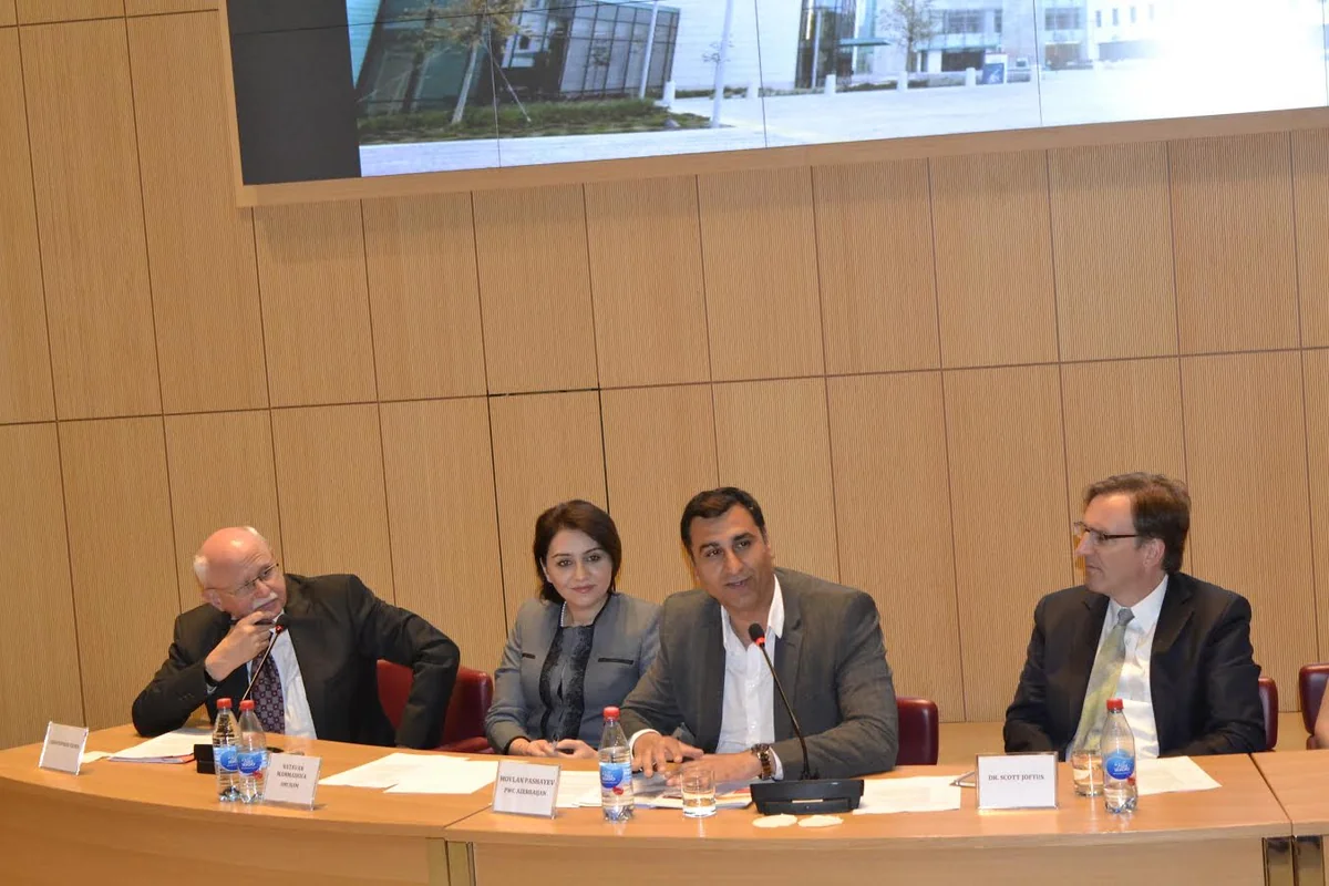 “PwC Azerbaijan” Bakıda keçirilən təhsil simpoziumunun tərəfdaşı olub