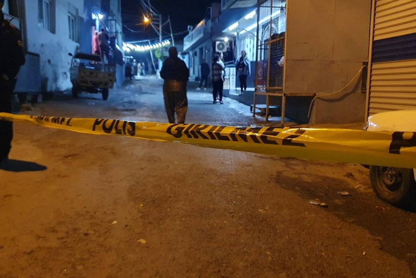 İzmirdə toyda atəş açılıb, ölən və yaralananlar var