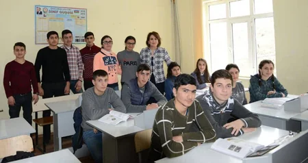 Təhsil nazirinin müavini cənub bölgəsində səfərdədir