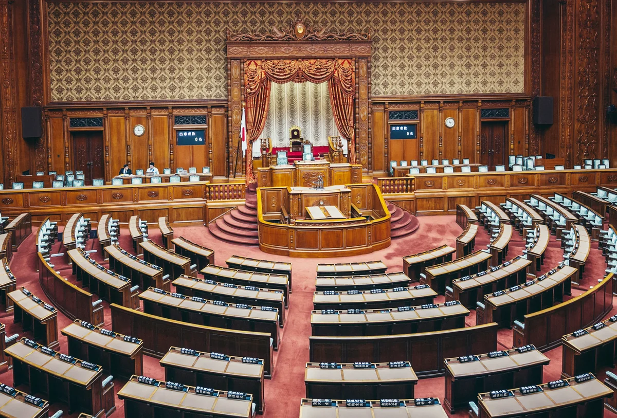 Yaponiyada yeni hökumətin tərkibi təsdiqləndi