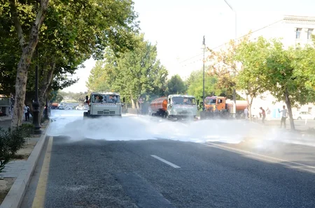 Bakıda növbəti dezinfeksiya işləri aparılır