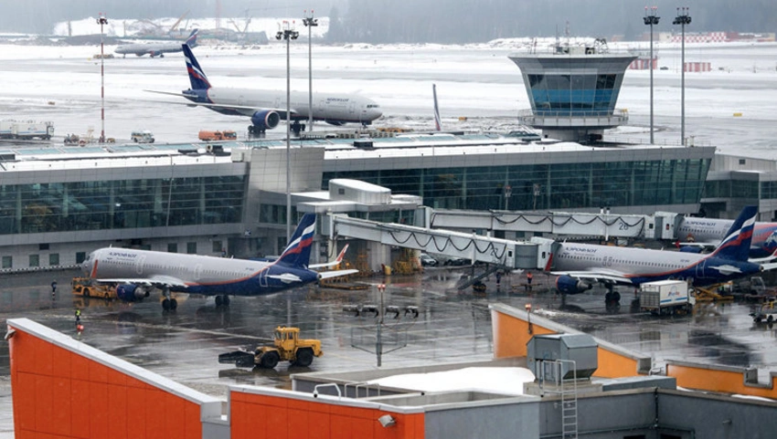 Moskva aeroportlarında 22 reys gecikib, 9-u ləğv edilib