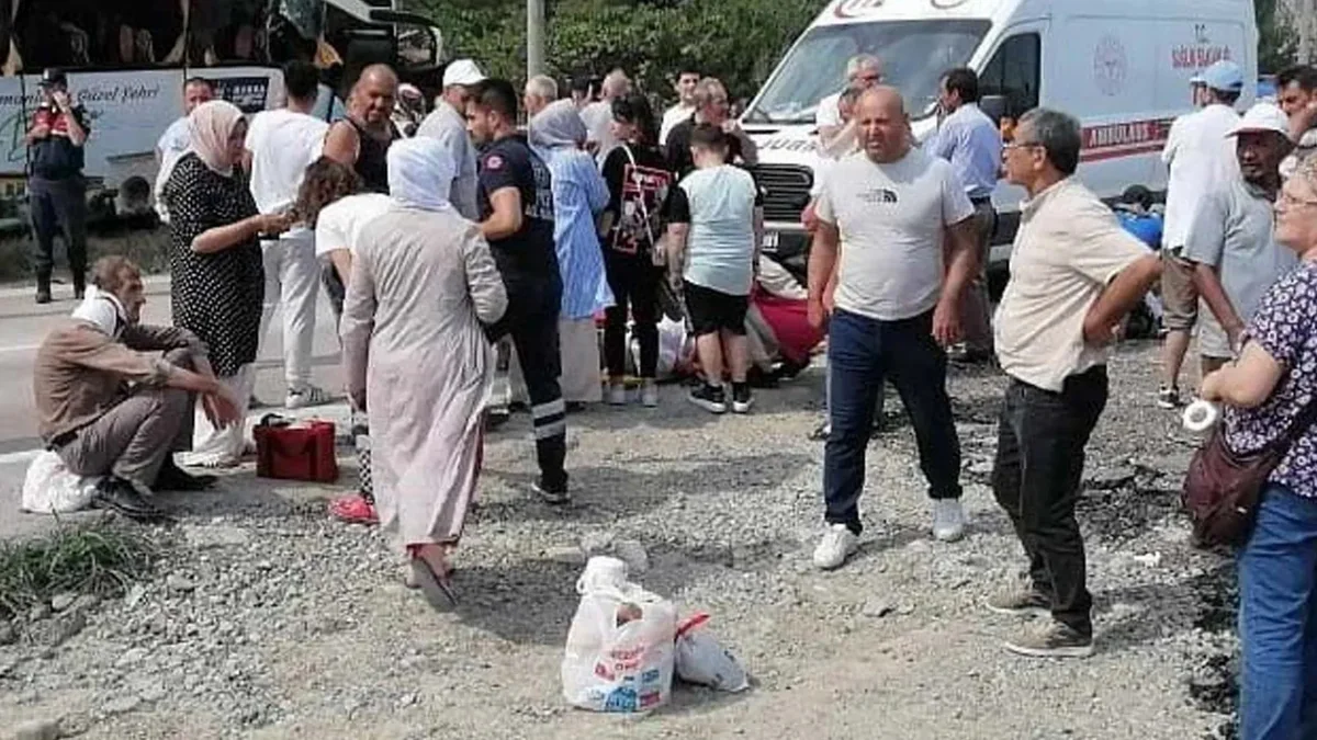 Тяжелое ДТП в Турции, есть погибший и раненые