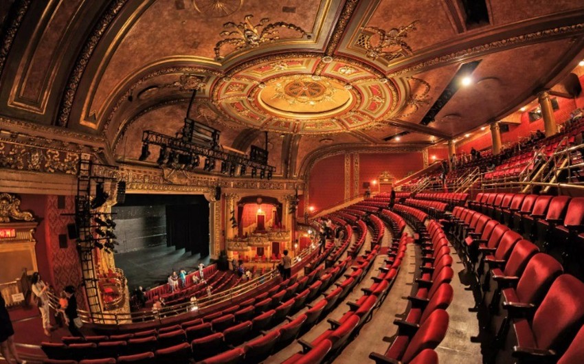 Azərbaycanda teatr və konsert müəssisələri bağlandı