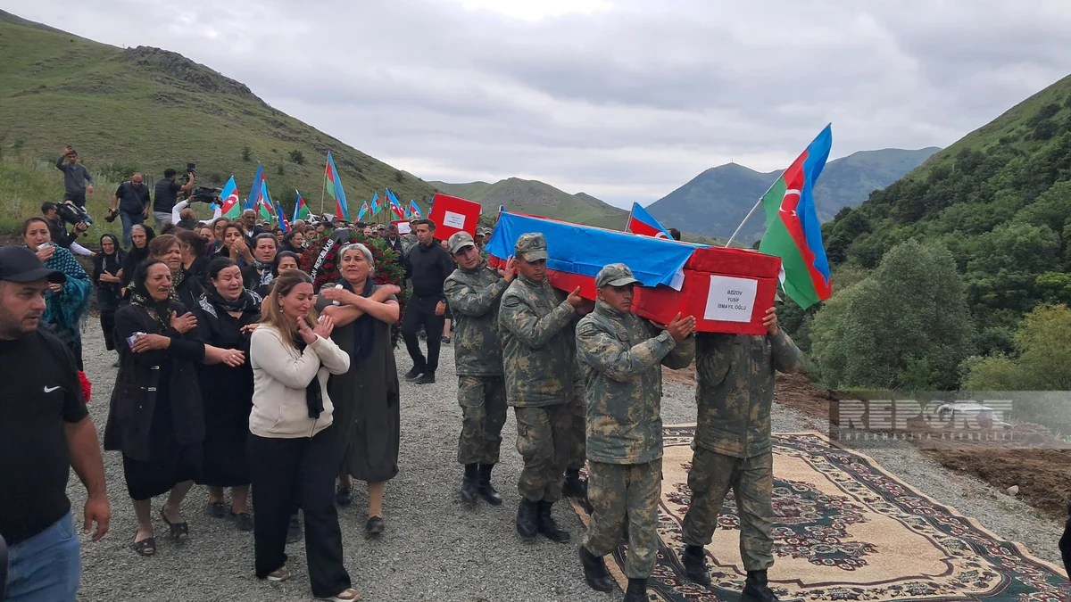 Kəlbəcərdə Birinci Qarabağ müharibəsinin üç itkin şəhidi dəfn edilib - YENİLƏNİB