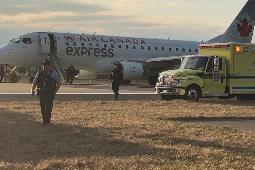 Самолет Air Canada экстренно сел в Вашингтоне из-за дыма на борту