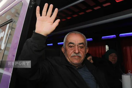Ağdamın Sarıcalı kəndinə növbəti köç karvanı çatıb və açarlar təqdim edilib - YENİLƏNİB