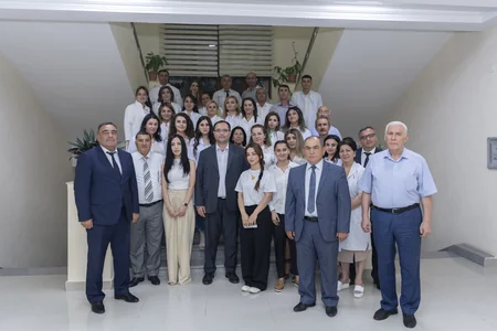 Məcnun Məmmədov Gəncə və Göygöldə elmi-tədqiqat institutları ilə tanış olub