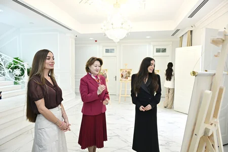 Leyla Aliyeva, Arzu Aliyeva visit Turkic Culture and Heritage Foundation