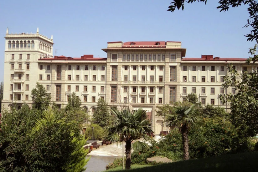 Vəzifəli şəxslərin iyul ayı üçün qəbul cədvəli açıqlanıb - SİYAHI