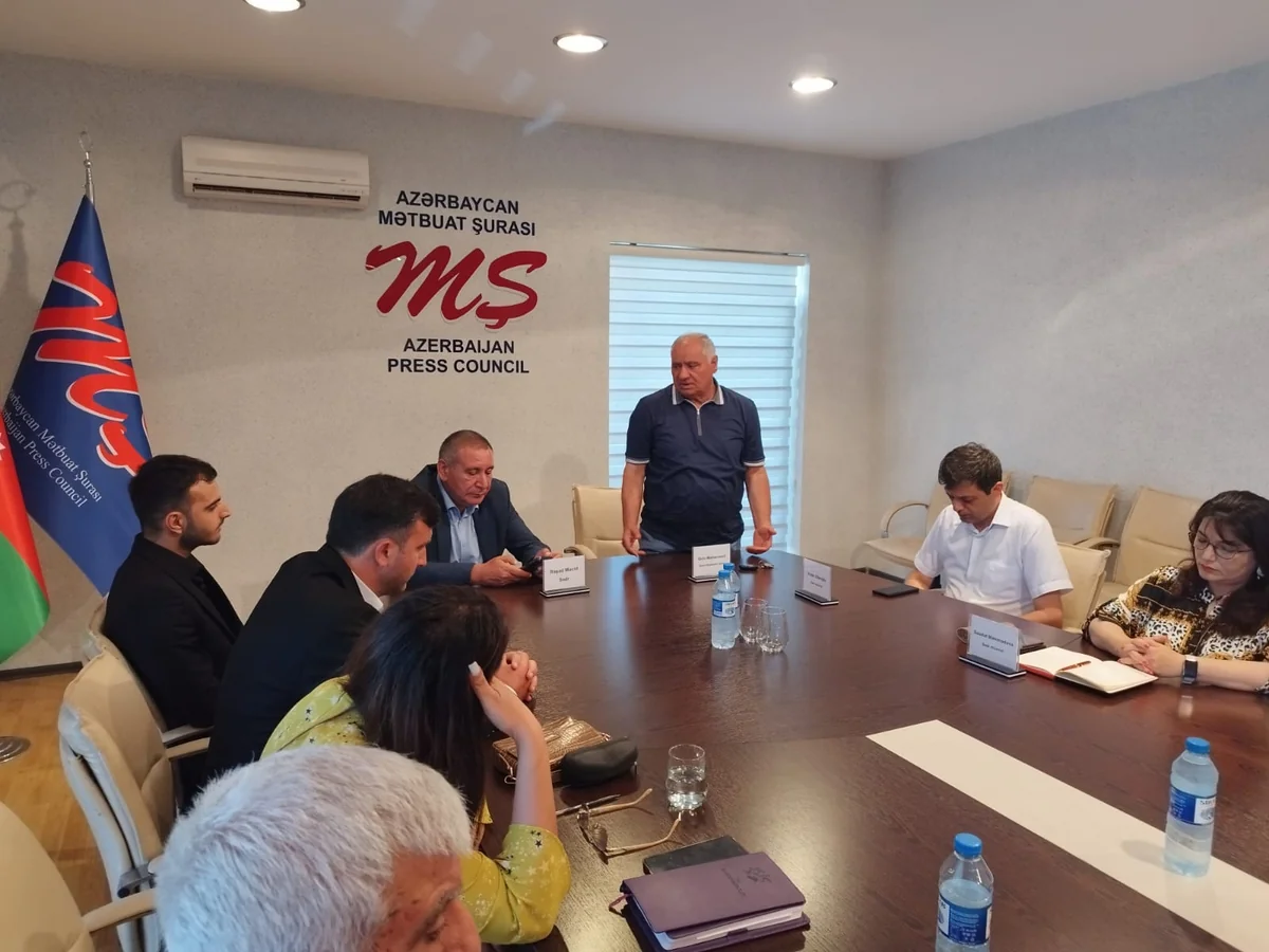 Mətbuat Şurasında jurnalist Zülfüqar Hüseynzadə ilə bağlı xatirə toplantısı keçirilib
